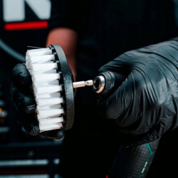 K2 BRILL szczotka na wiertarkę do tapicerki 10cm